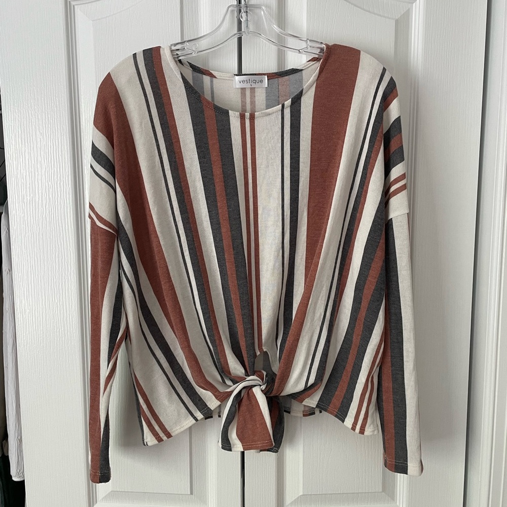 Vestique Striped Tie front shirt Size Small